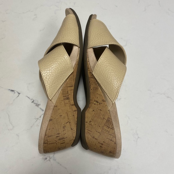 Vionic Beige Cross-Strap Wedges
